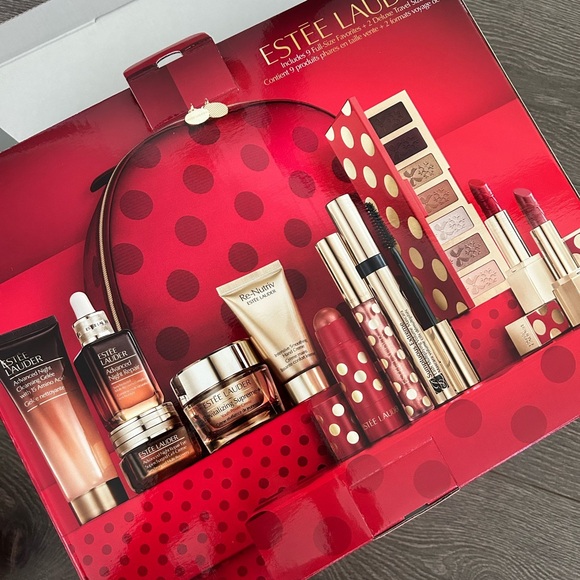 BWT Huge Estee Lauder Skincare Beauty Collection - Picture 2 of 3